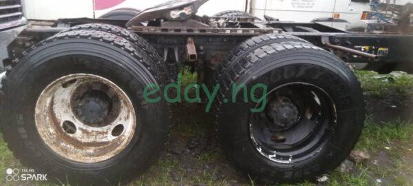 1996 Mack Ch truck - Image 5