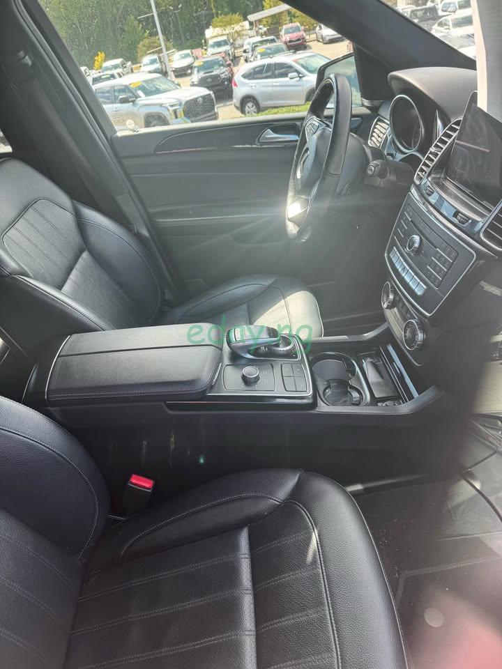 2017 Mercedes Benz GLE 350 (Tokunbo)- Car on transit from USA - Image 4