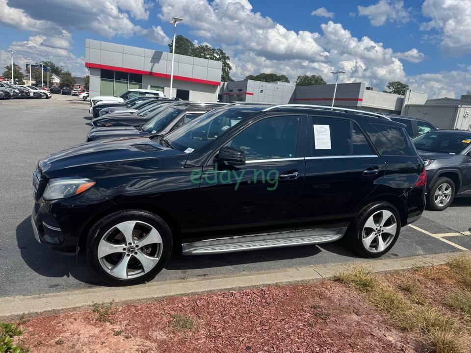2017 Mercedes Benz GLE 350 (Tokunbo)- Car on transit from USA - Image 5