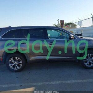 2014 Toyota Highlander LE (Foreign used)