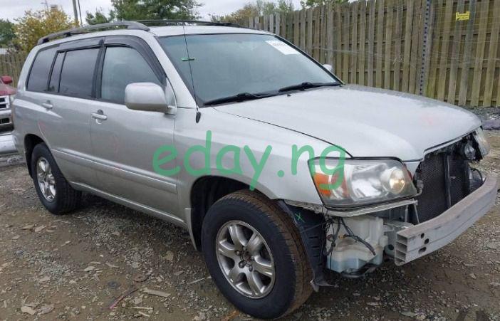 2005 Toyota Highlander-Foreign used - Image 7