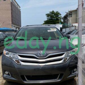 2013 Toyota Venza (Foreign used)- in Lagos