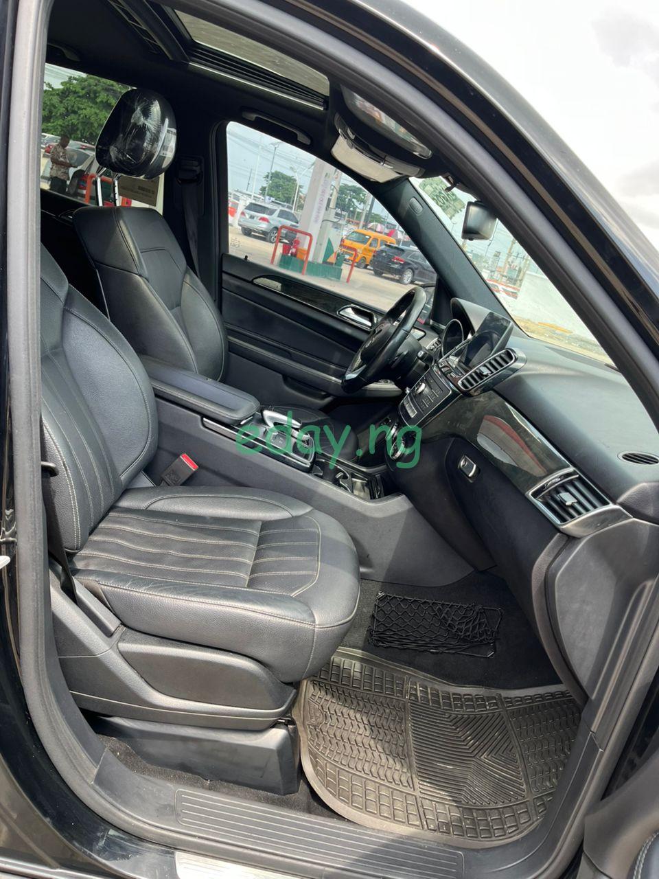 2017 Mercedes Benz GLE350 (Foreign used)- in Lagos - Image 11