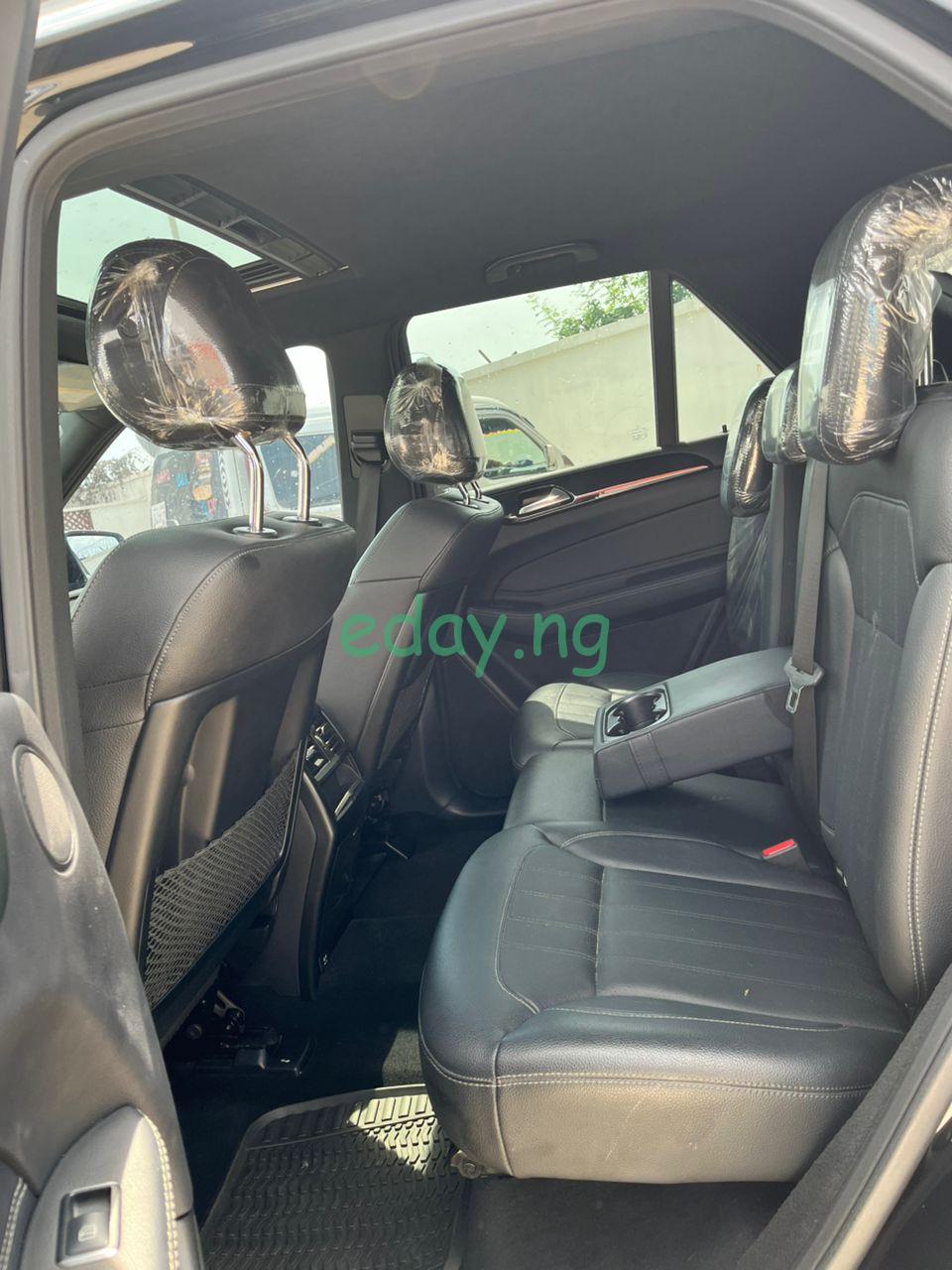 2017 Mercedes Benz GLE350 (Foreign used)- in Lagos - Image 9