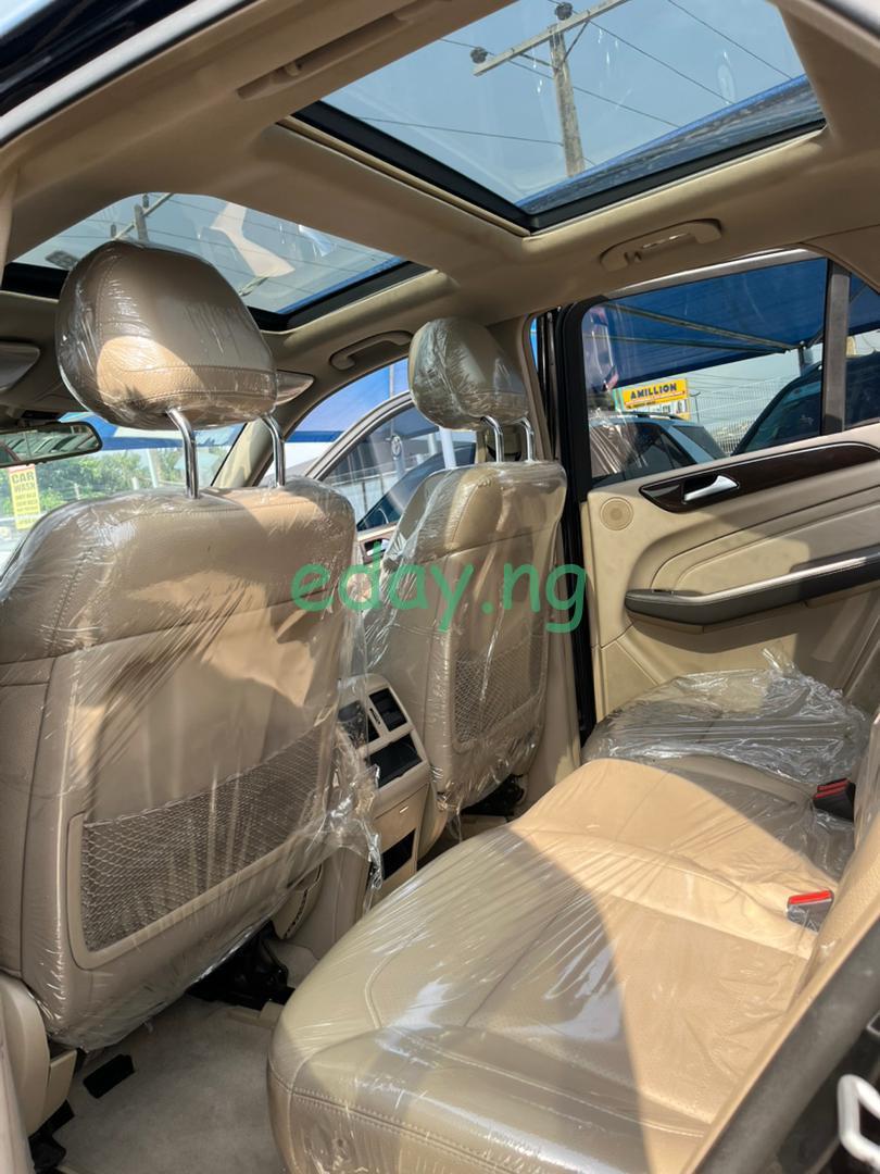 2015 Mercedes Benz ML350 (Foreign used) -Car in Lagos - Image 11
