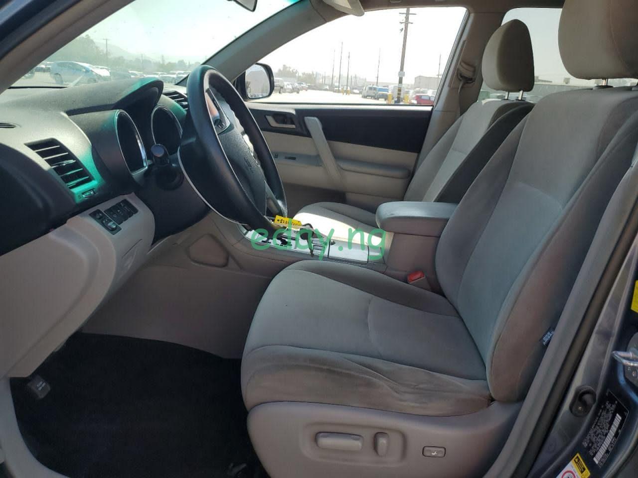 2011 Toyota Highlander (Foreign used) -Car in USA - Image 6