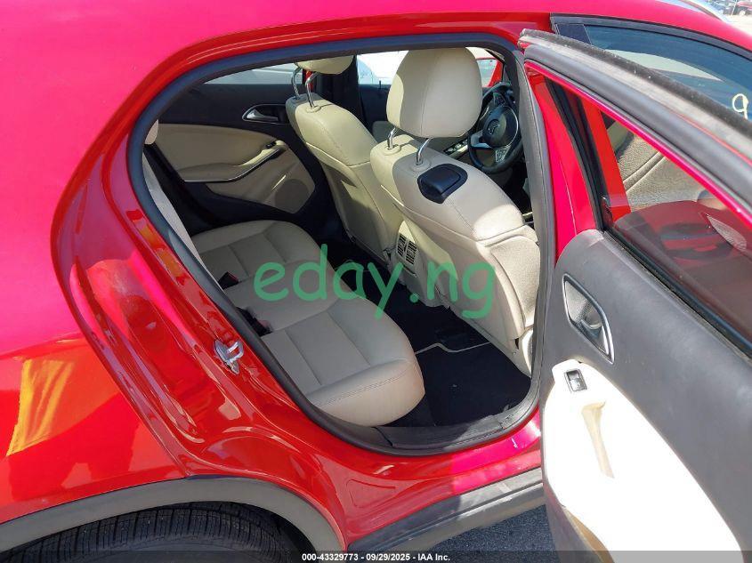 2016 Mercedes Benz GLA250 Full Option (Foreign used) - Car in USA - Image 8