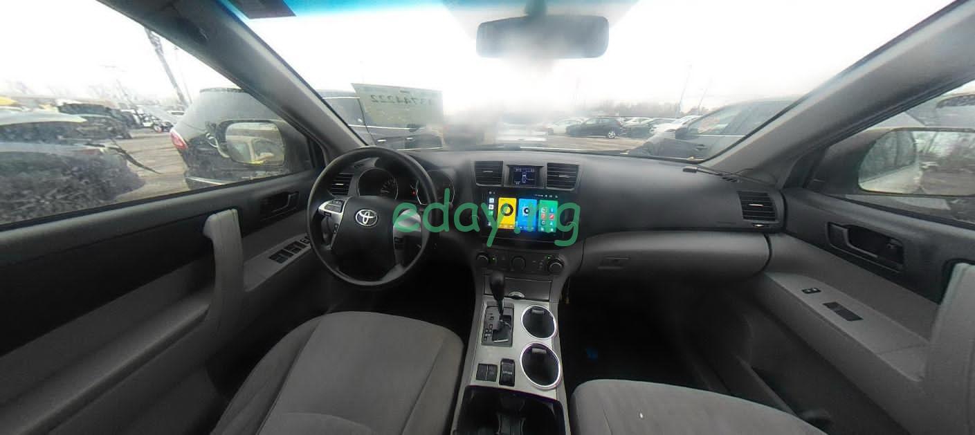 2013 Toyota Highlander (Foreign used) - Car in USA - Image 4