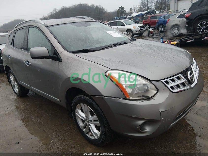 2012 Nissan rogue (direct Tokumbo)