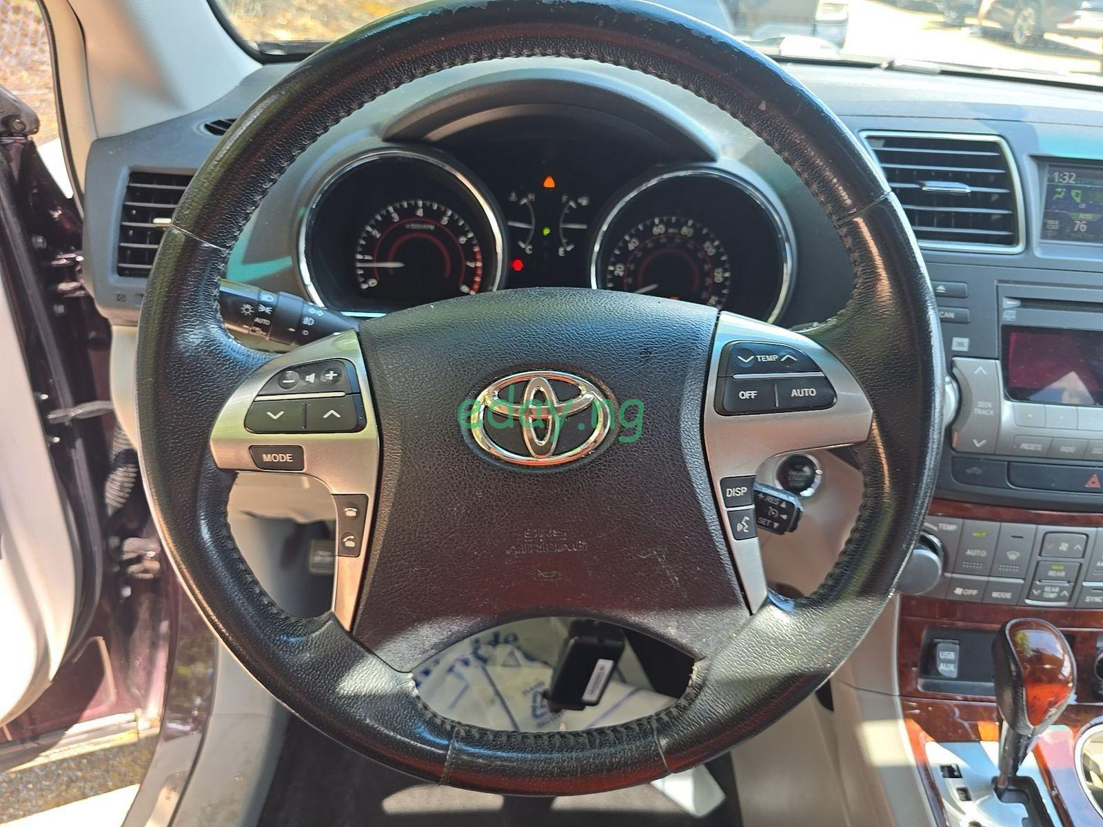 2011 Toyota Highlander Limited - Image 7